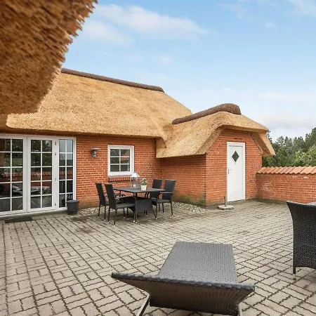 Casa vacanze Artan - 2-6km From The Sea In Western Jutland By Interhome Kongsmark