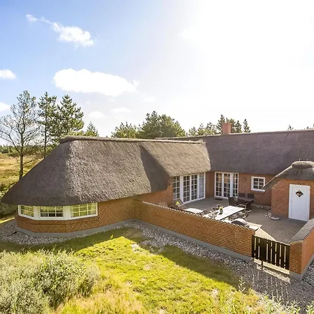 Feriehus Artan - 2-6km From The Sea By Interhome