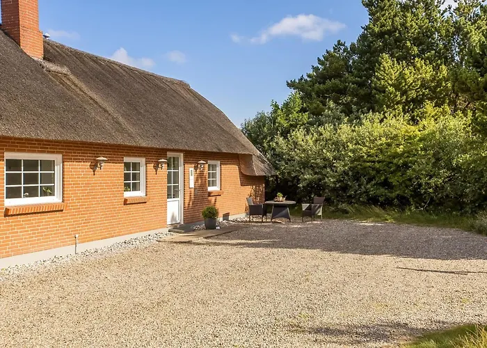 Artan - 2-6km From The Sea By Interhome Holiday home