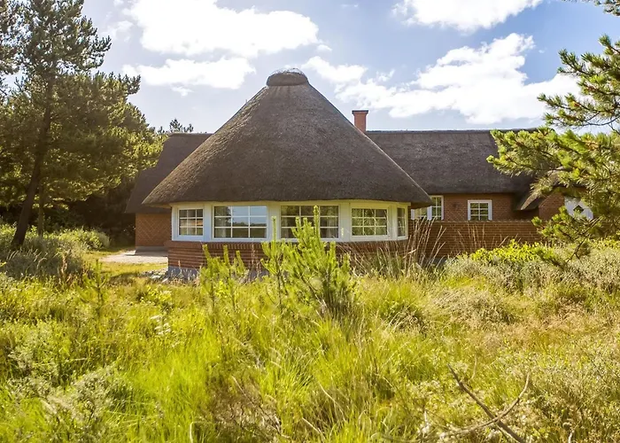 Holiday home Artan - 2-6km From The Sea By Interhome